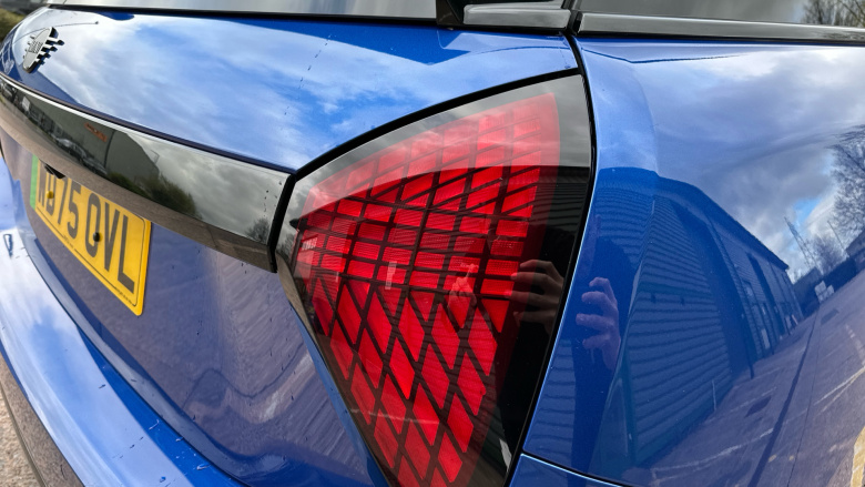 MINI Cooper 135kW E Sport [Level 2] 41kWh 3dr Auto Electric Hatchback